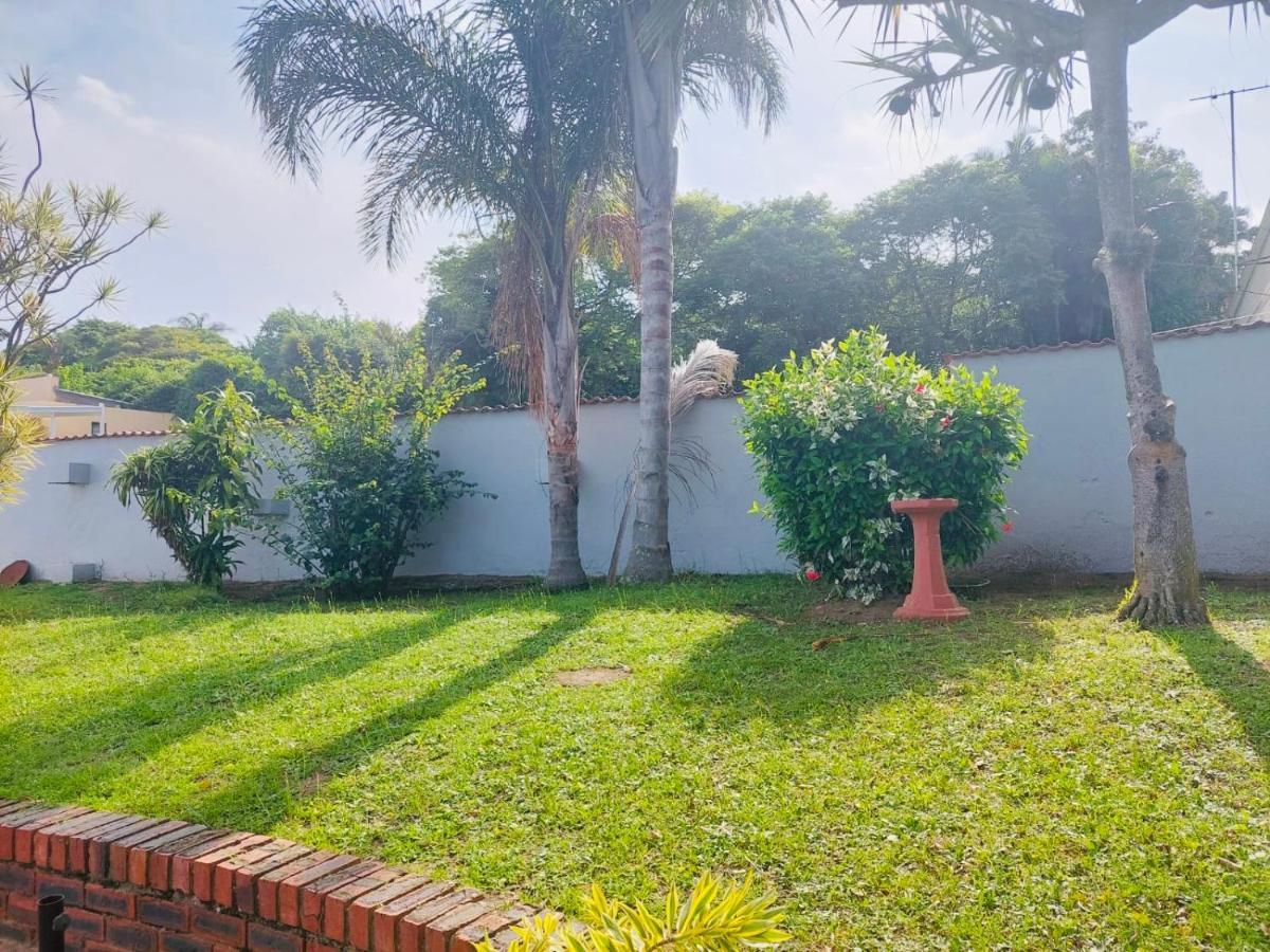 Beautiful Villa - Scottburgh, Durban Buitenkant foto